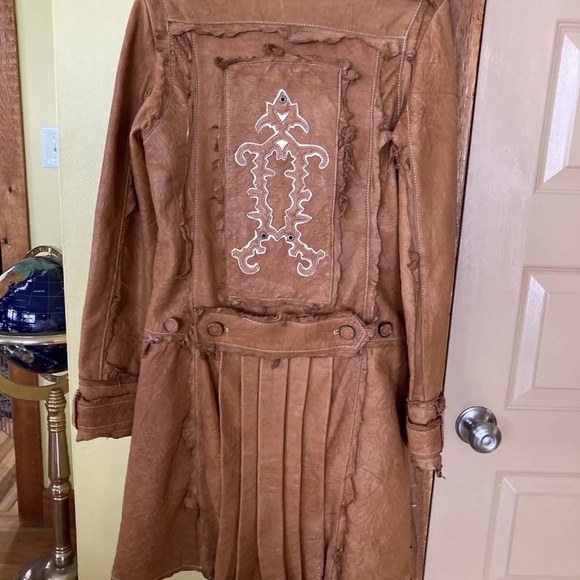 Women’s Sherry Nikka Leisure Couture brown leather trench coat size M - Picture 8 of 13